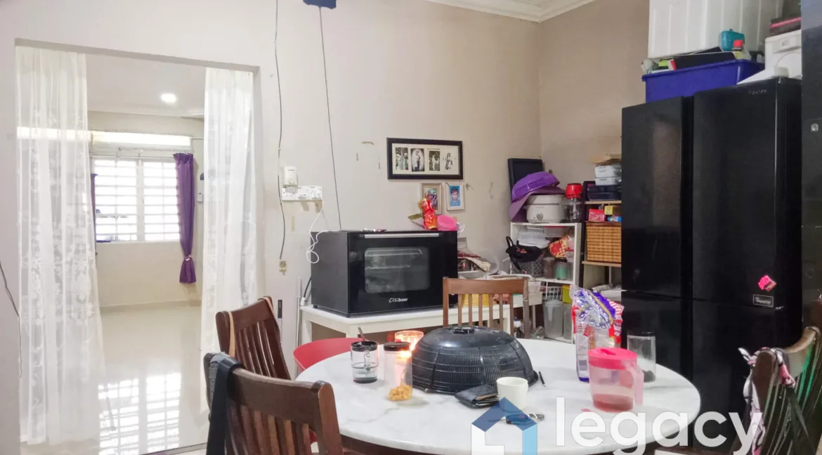 teres-dua-tingkat-untuk-dijual-di-taman-ipoh-jaya-08