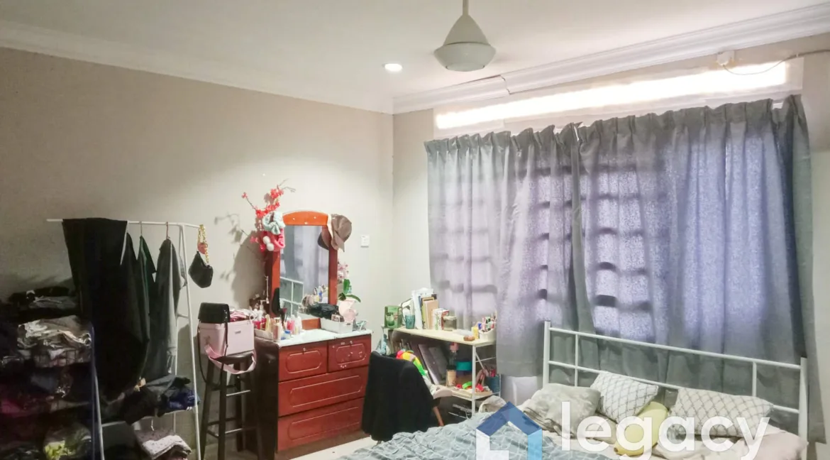 teres-dua-tingkat-untuk-dijual-di-taman-ipoh-jaya-09