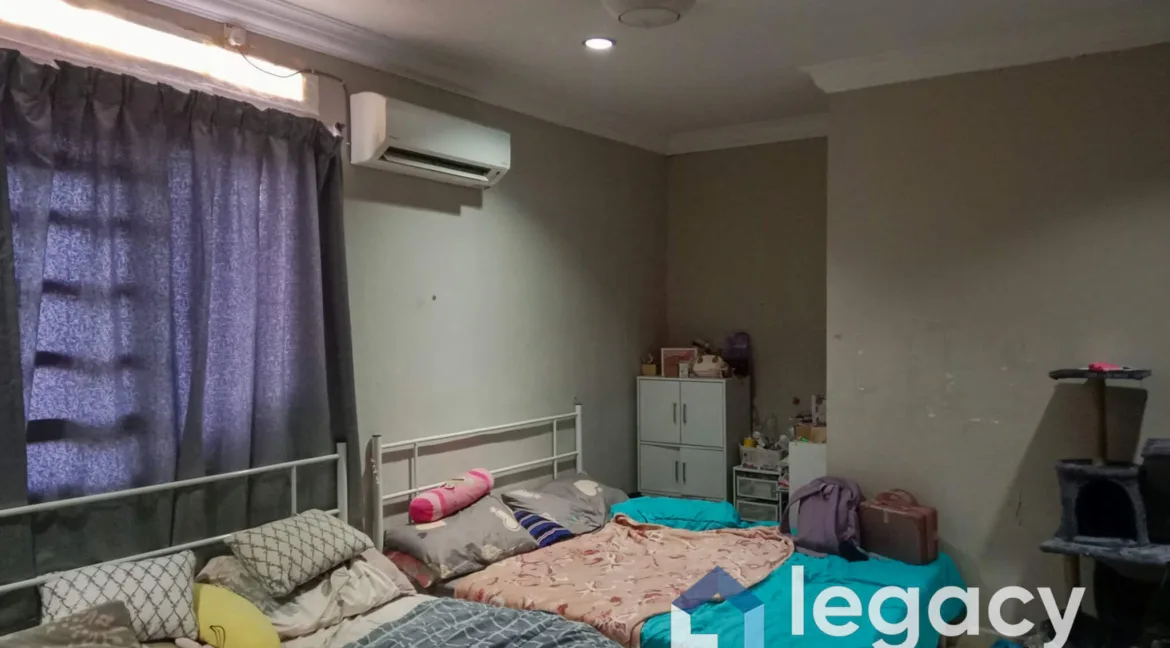 teres-dua-tingkat-untuk-dijual-di-taman-ipoh-jaya-11