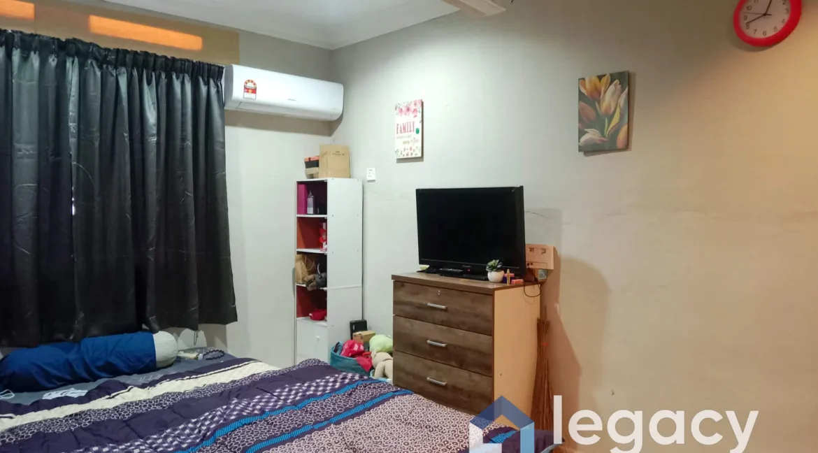 teres-dua-tingkat-untuk-dijual-di-taman-ipoh-jaya-13