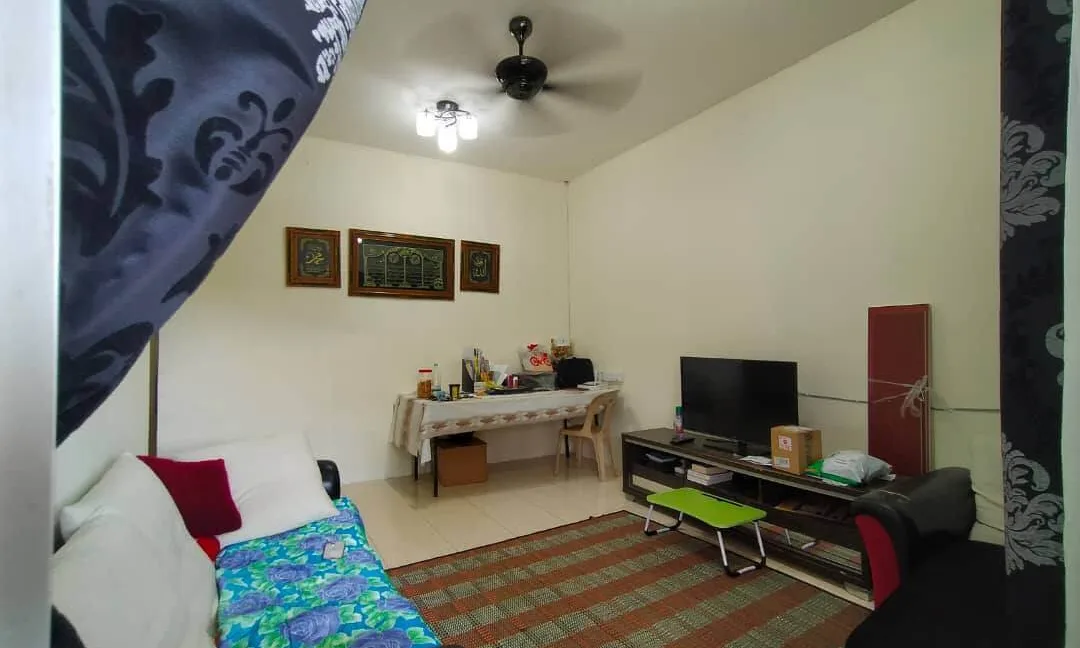 teres-setingkat-untuk-dijual-di-lakeville-seri-iskandar-02