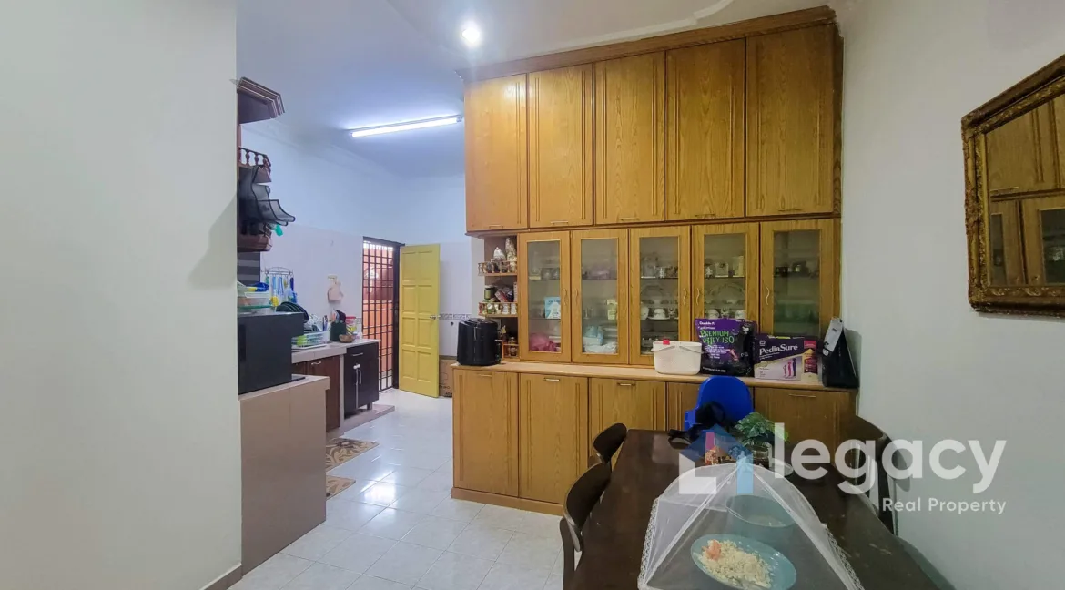 teres-setingkat-untuk-dijual-di-taman-perkasa-teluk-intan-04