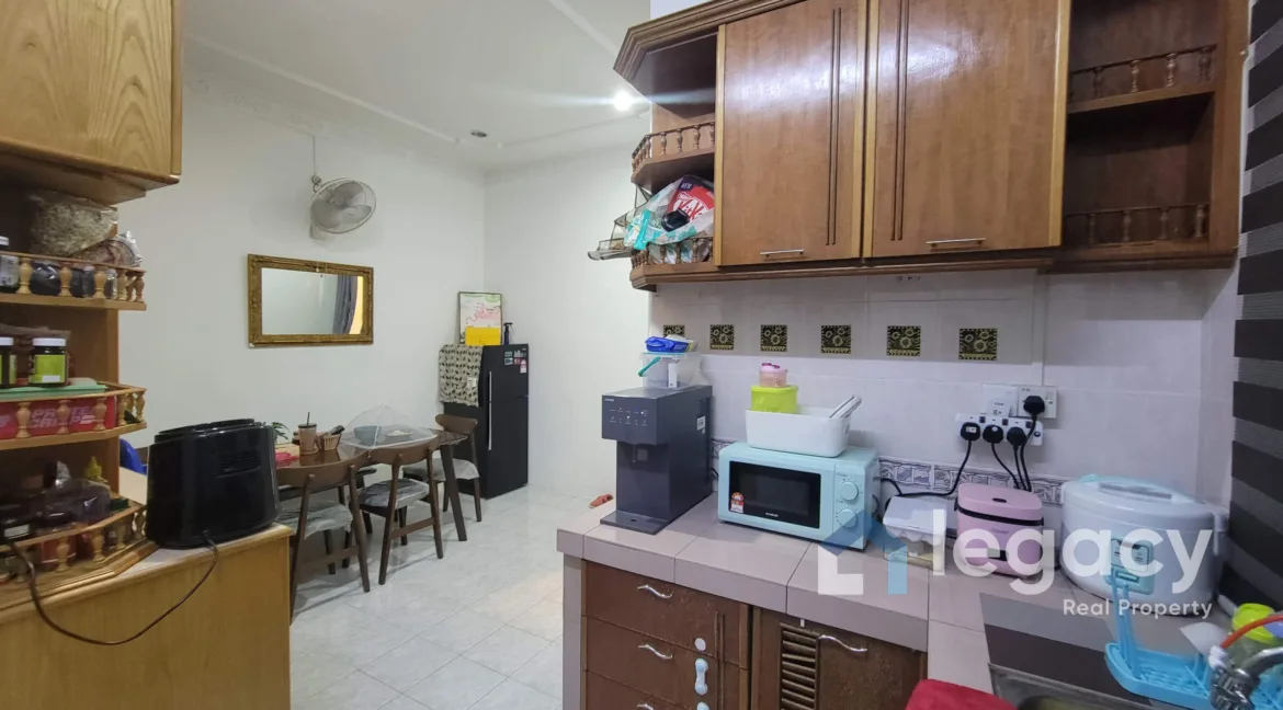 teres-setingkat-untuk-dijual-di-taman-perkasa-teluk-intan-08