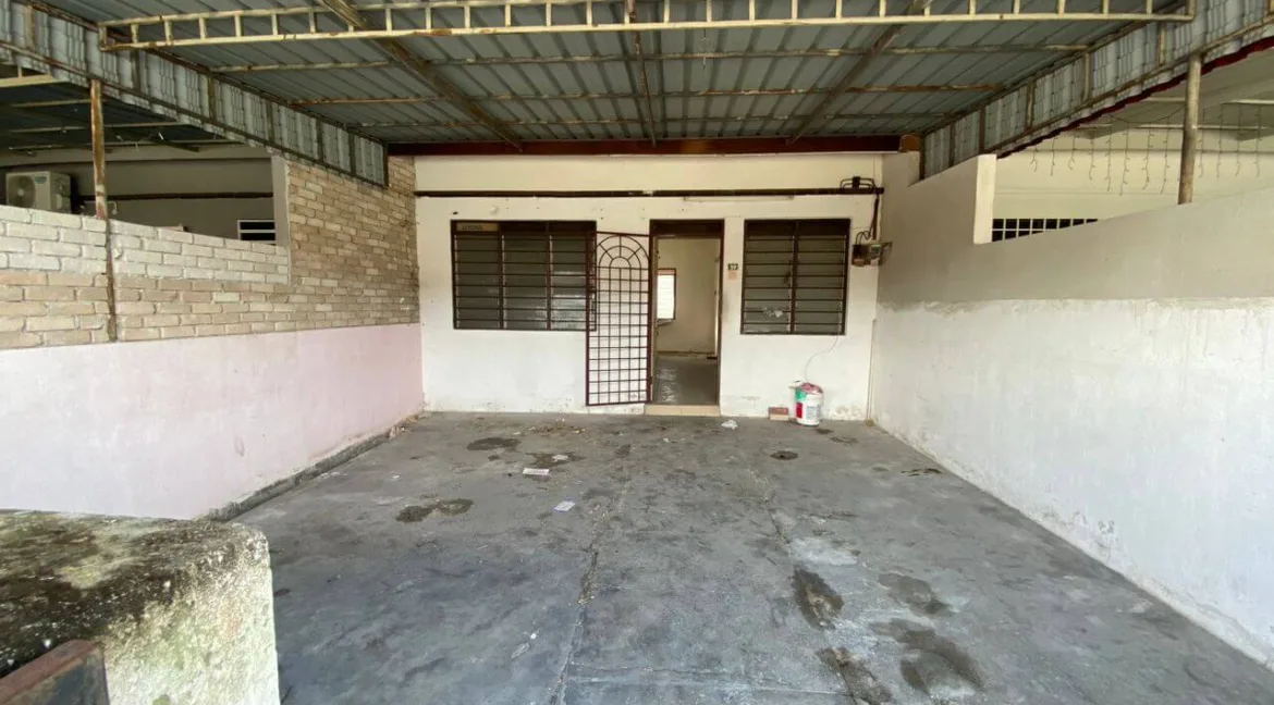teres-setingkat-untuk-dijual-di-taman-rapat-perdana-02