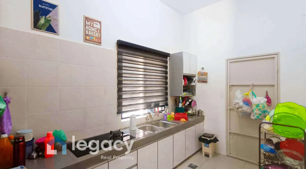 rumah-semi-d-setingkat-untuk-dijual-di-taman-kamunting-aman-taiping-10