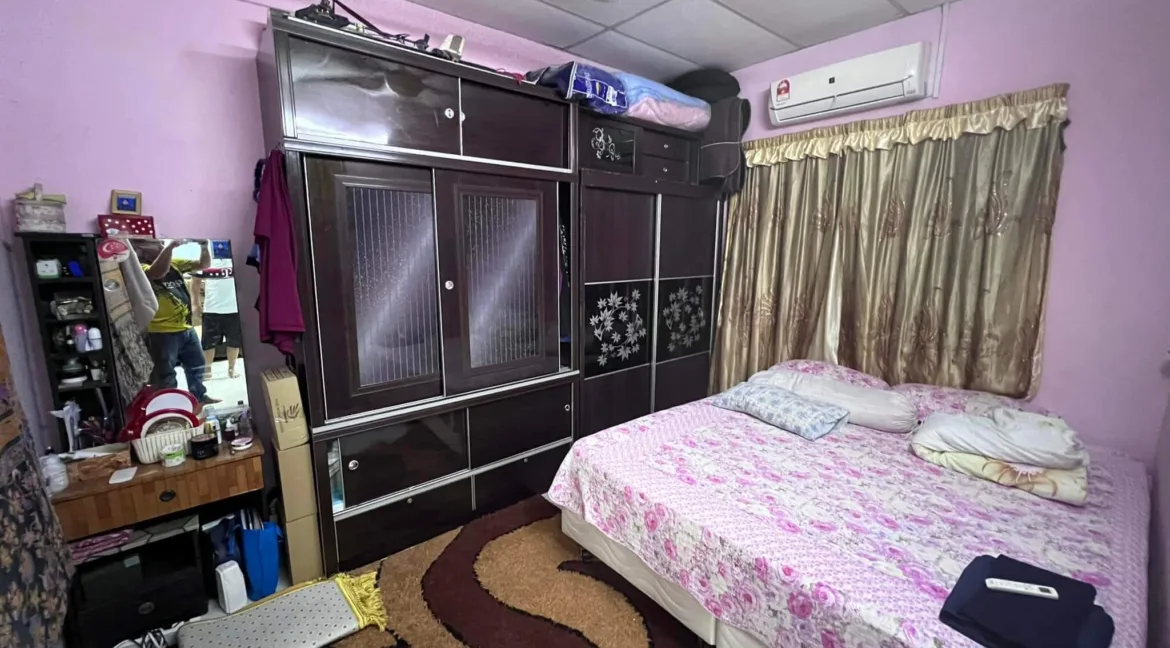 rumah-setingkat-untuk-dijual-di-taman-fasa-2c-tambahan-seri-manjung-07