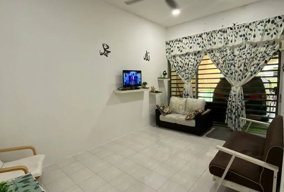 rumah-teres-1-tingkat-corner-lot-untuk-dijual-di-taman-chenderong-jaya-batu-gajah-09