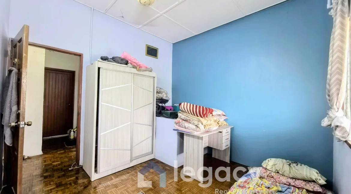 rumah-teres-2-tingkat-untuk-dijual-di-taman-tasek-damai-ipoh-12