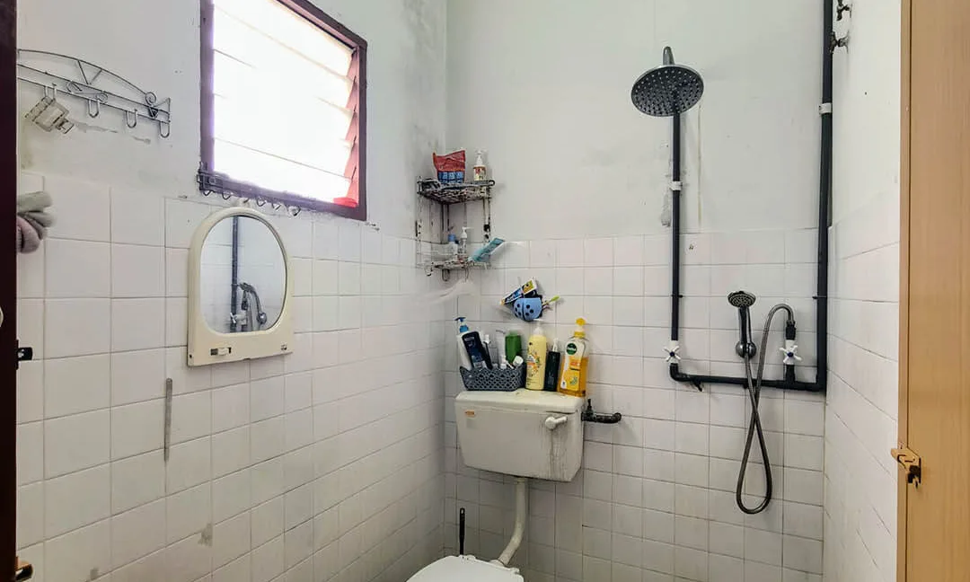 rumah-teres-2-tingkat-untuk-dijual-di-taman-tasek-damai-ipoh-14