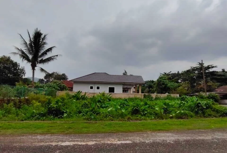 Tanah Corner Lot untuk dijual di Kampung Manjoi, Ipoh
