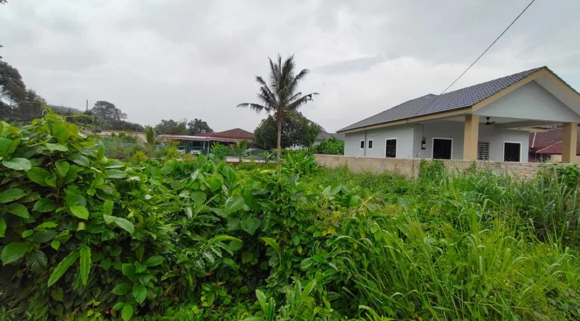 tanah-corner-lot-untuk-dijual-di-kampung-manjoi-ipoh-05