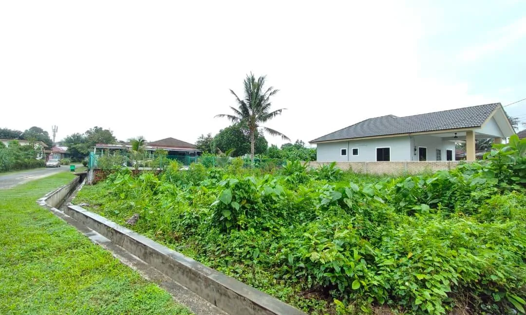 tanah-corner-lot-untuk-dijual-di-kampung-manjoi-ipoh-07