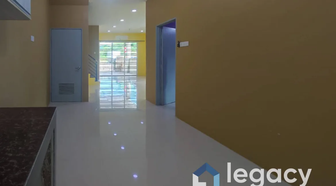 teres-2-tingkat-untuk-dijual-di-taman-pengkalan-18-ipoh-06