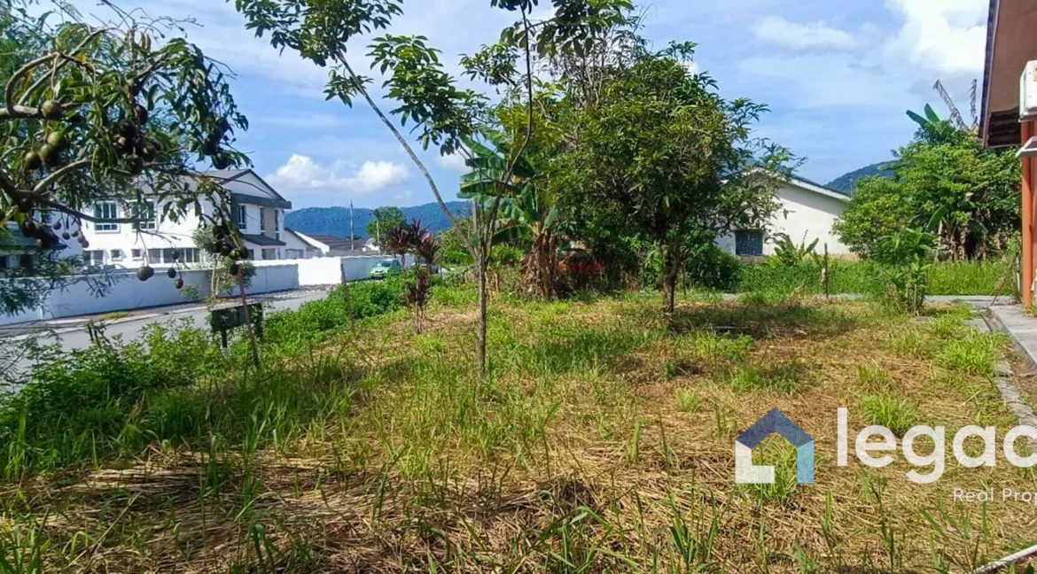 teres-setingkat-corner-lot-untuk-dijual-di-desa-chemor-impian-09