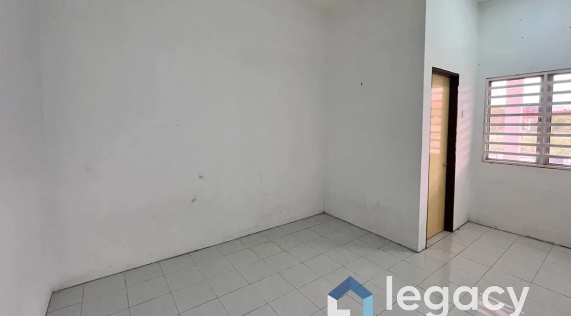 teres-setingkat-untuk-dijual-di-taman-gopeng-perdana-13