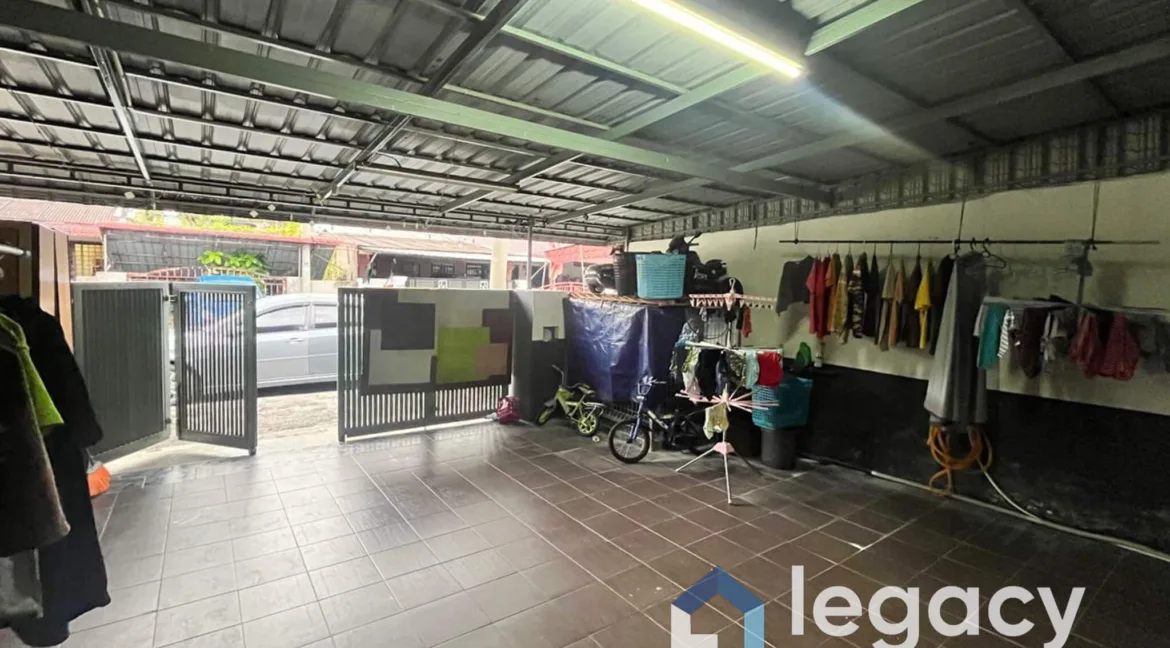 teres-setingkat-untuk-dijual-di-taman-lapangan-jaya-ipoh-04