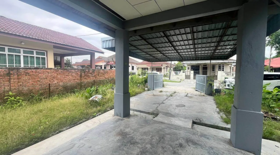 banglo-setingkat-untuk-dijual-di-kampung-tawas-tambahan-ipoh-04