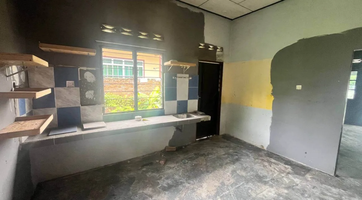 banglo-setingkat-untuk-dijual-di-kampung-tawas-tambahan-ipoh-07