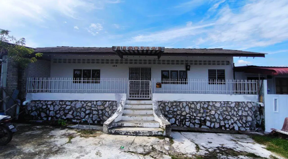 Rumah Berkembar Untuk Dijual Di Taman Kenari, Kuala Kangsar