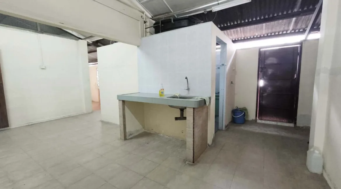 rumah-berkembar-untuk-dijual-di-taman-kenari-kuala-kangsar-06