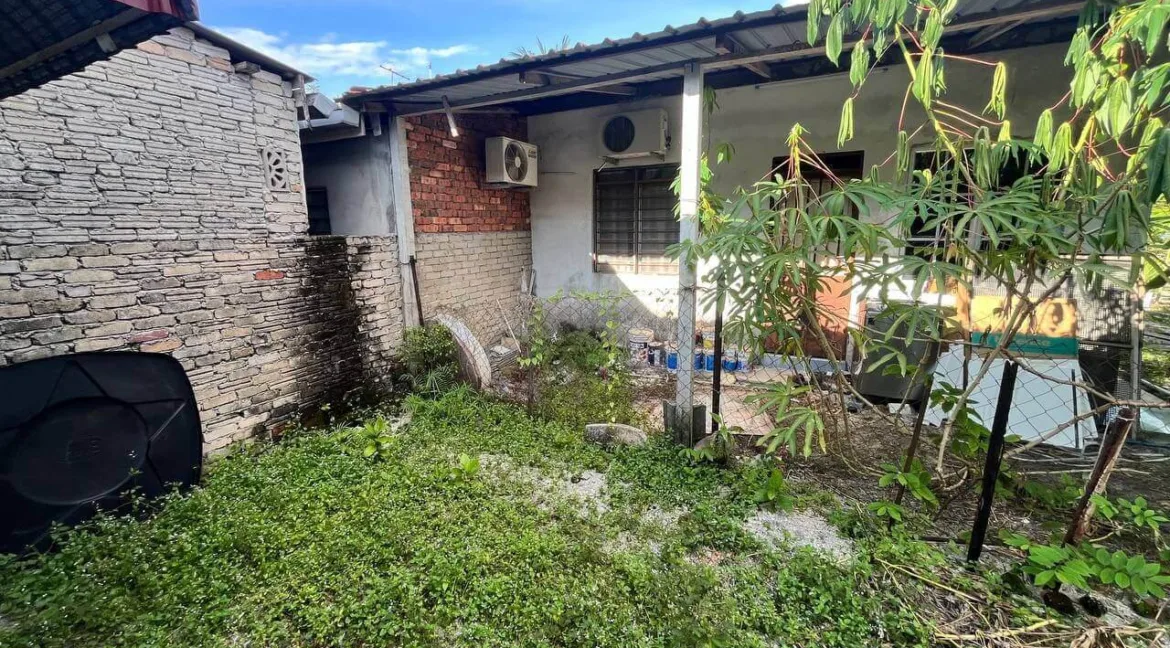 rumah-semi-d-setingkat-untuk-dijual-di-taman-maju-setia-seri-iskandar-12