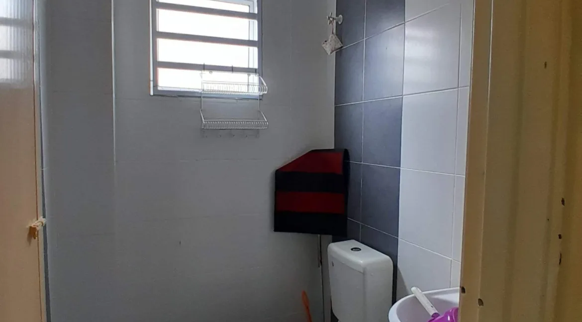 rumah-teres-setingkat-untuk-dijual-di-lakeville-seri-iskandar-11