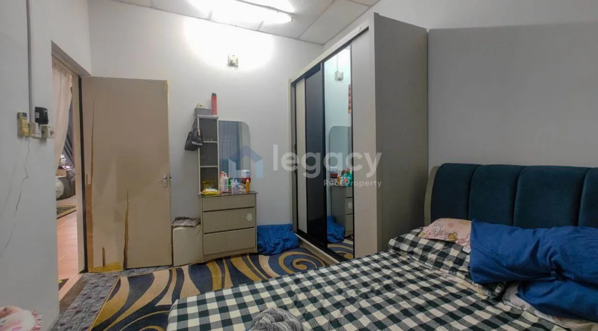 rumah-teres-setingkat-untuk-dijual-di-taman-fasa-2-i-seri-manjung-14