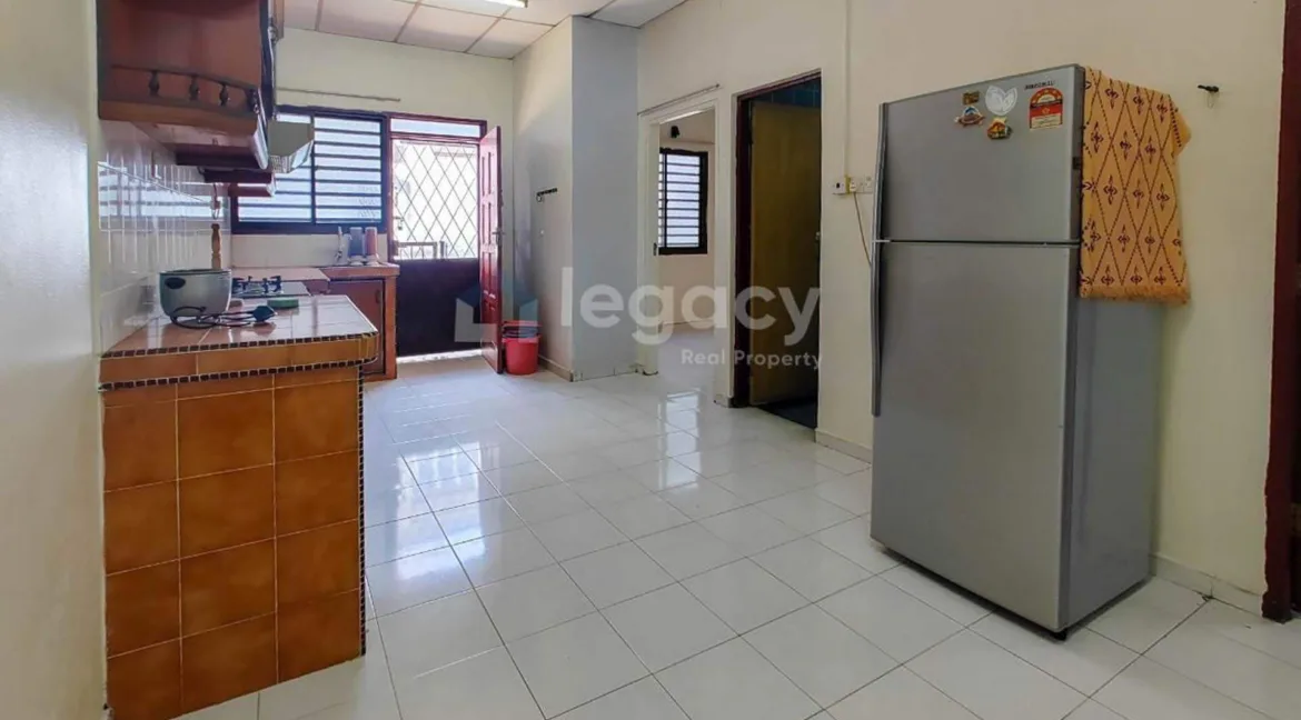 rumah-teres-setingkat-untuk-dijual-taman-samudera-manjung-07