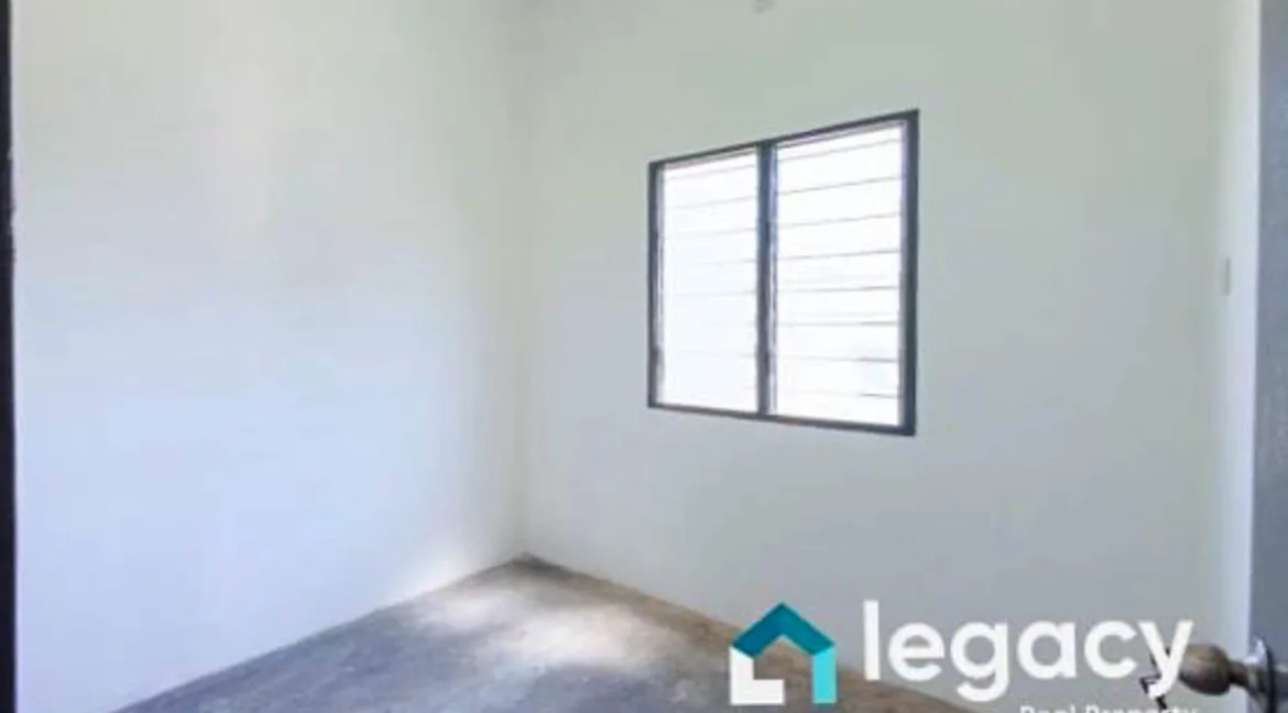 rumah-teres-setingkat-untuk-dijual-taman-sinar-cahaya-batu-gajah-11
