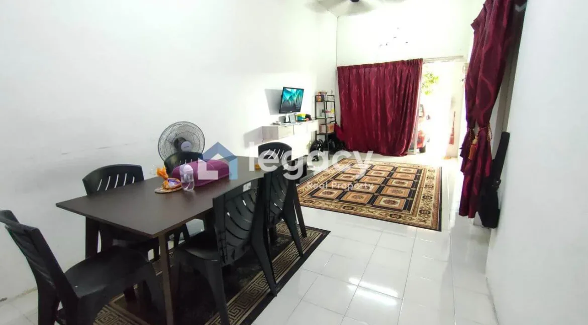 rumah-teres-untuk-dijual-di-taman-pengkalan-bandaraya-lahat-04