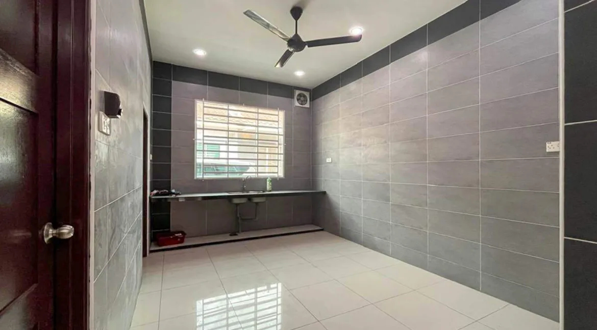 rumah-untuk-dijual-taman-simpang-bersatu-simpang-18