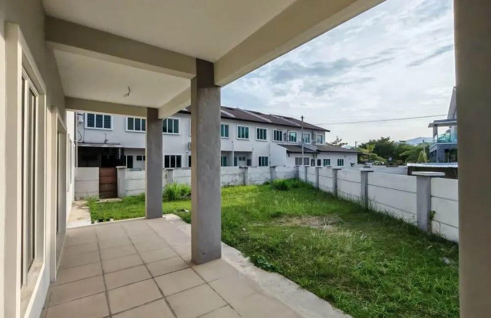 teres-dua-tingkat-untuk-dijual-di-taman-klebang-emas-ipoh-baru-04