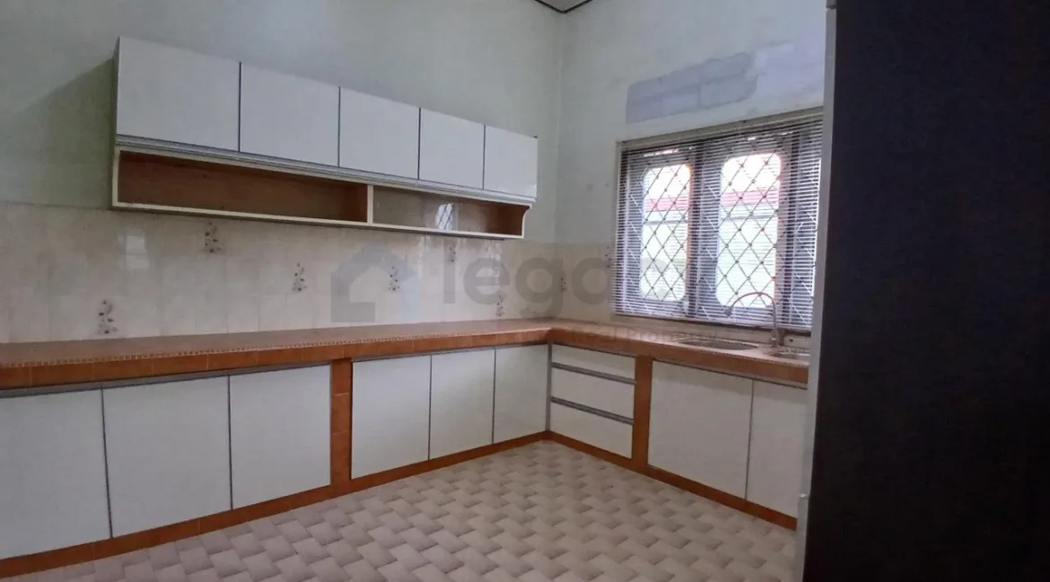 banglo-setingkat-untuk-dijual-di-rpt-batu-8-ulu-kinta-13