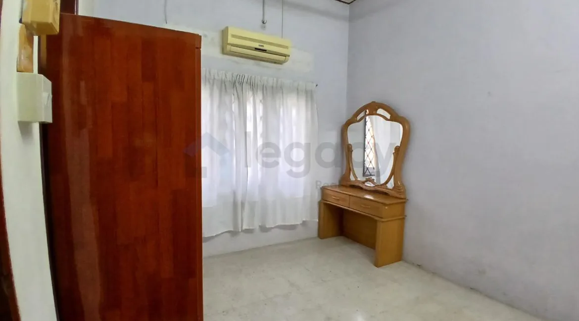banglo-setingkat-untuk-dijual-di-rpt-batu-8-ulu-kinta-20