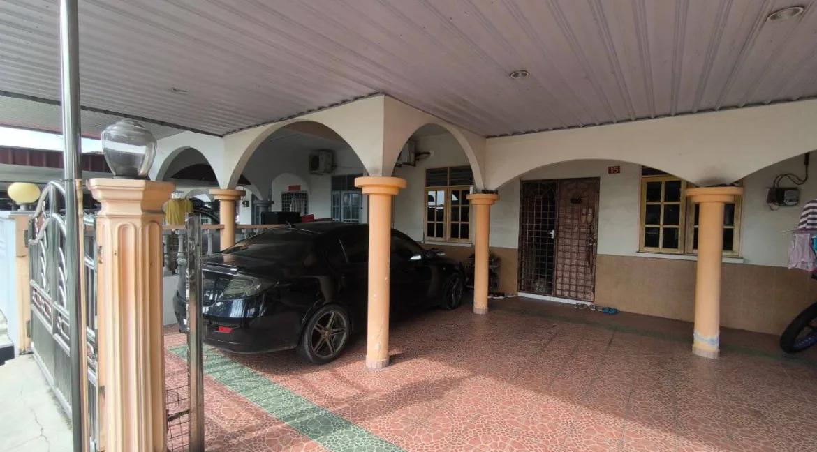 rumah-berkembar-setingkat-untuk-dijual-di-taman-damai-parit-buntar-03