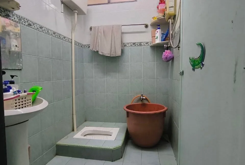 rumah-berkembar-setingkat-untuk-dijual-di-taman-damai-parit-buntar-17