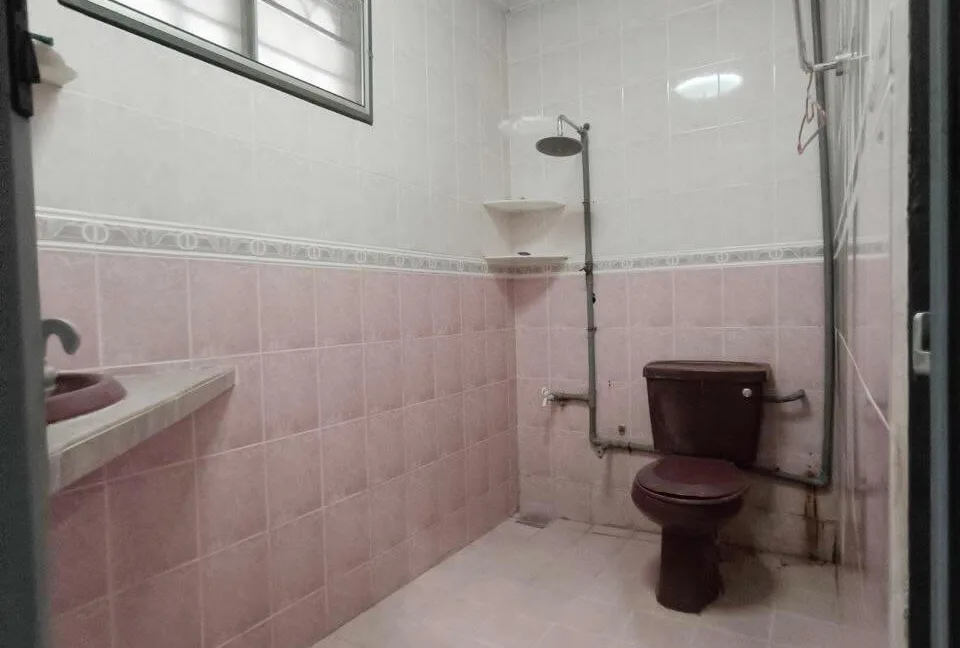 rumah-berkembar-setingkat-untuk-dijual-di-taman-damai-parit-buntar-18