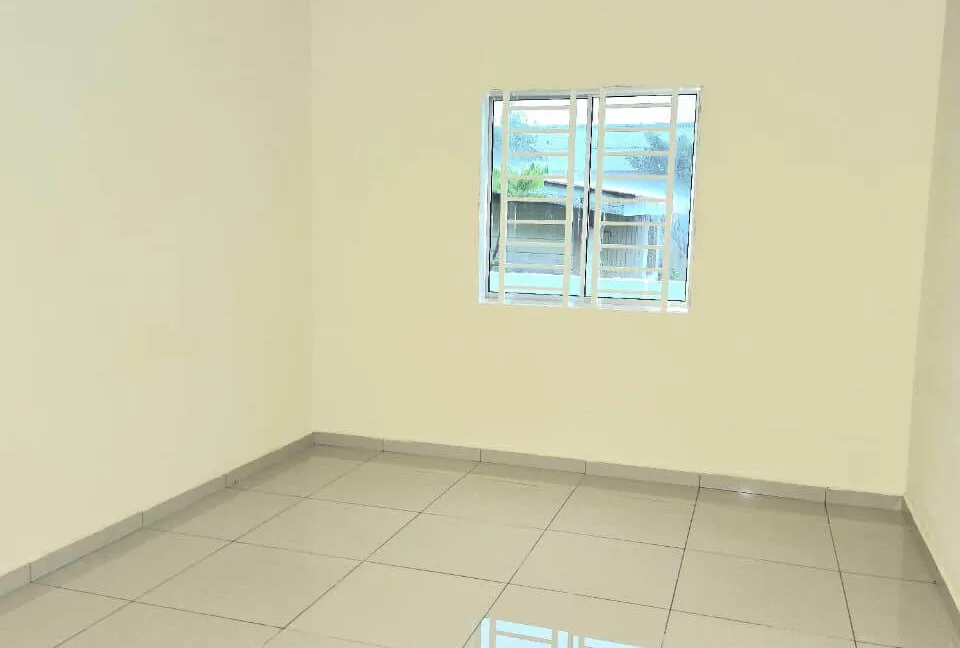 rumah-lot-bungalow-untuk-dijual-di-kampung-sri-kinta-ipoh-08