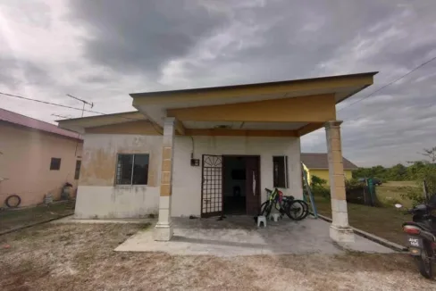 Rumah untuk dijual di RPT Batu 10, Tanjong Tualang