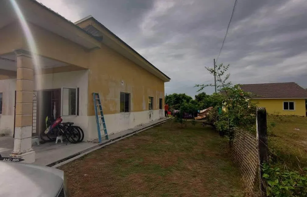 rumah-sebuah-untuk-dijual-di-rpt-batu-10-tanjong-tualang-04