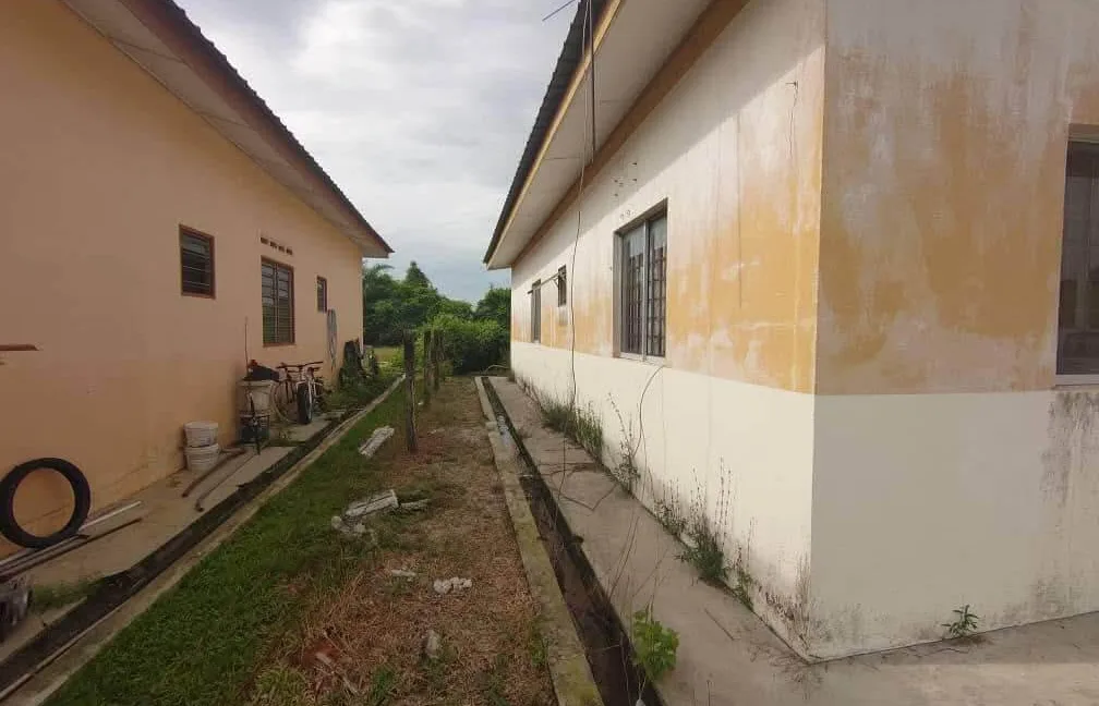 rumah-sebuah-untuk-dijual-di-rpt-batu-10-tanjong-tualang-05