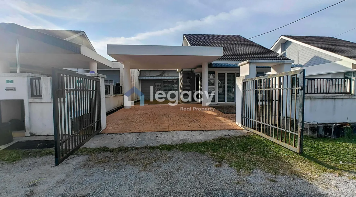 Rumah Semi Detached untuk dijual di Puncak Iskandar, Seri Iskandar, Perak