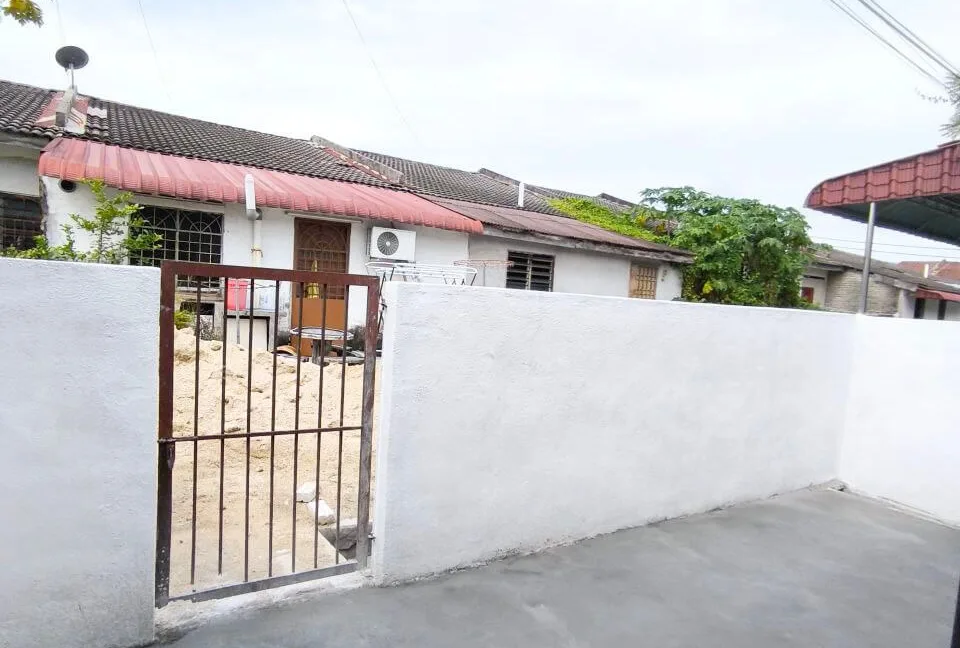 rumah-setingkat-cantik-untuk-dijual-di-bemban-raya-batu-gajah-11