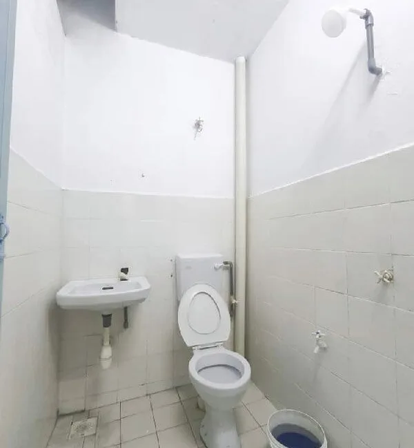 rumah-setingkat-cantik-untuk-dijual-di-bemban-raya-batu-gajah-13