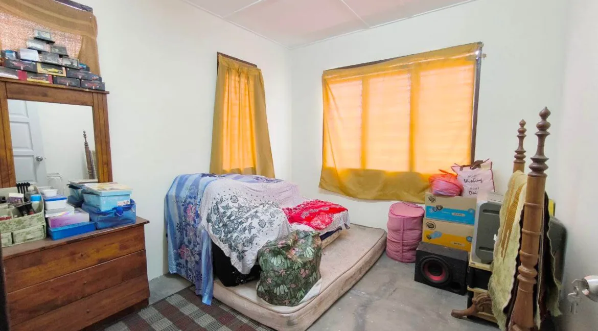 rumah-teres-2-tingkat-untuk-dijual-di-taman-halaman-meru-damai-ipoh-06