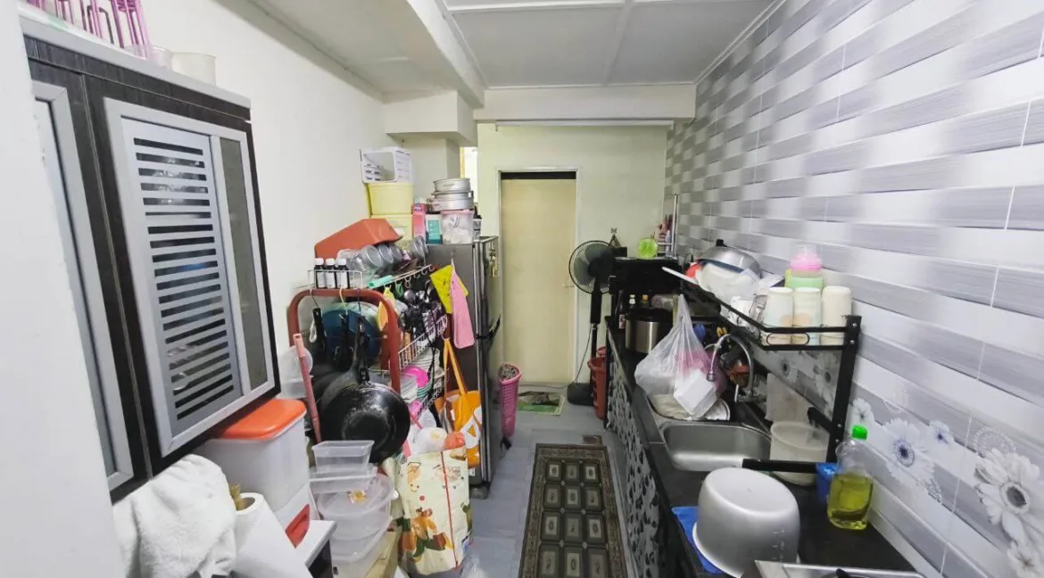 rumah-teres-2-tingkat-untuk-dijual-di-taman-halaman-meru-damai-ipoh-13