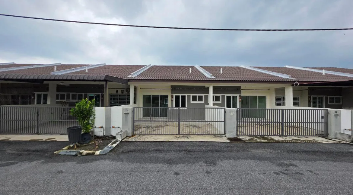 rumah-teres-setingkat-baru-untuk-dijual-di-taman-lagenda-teluk-intan-03