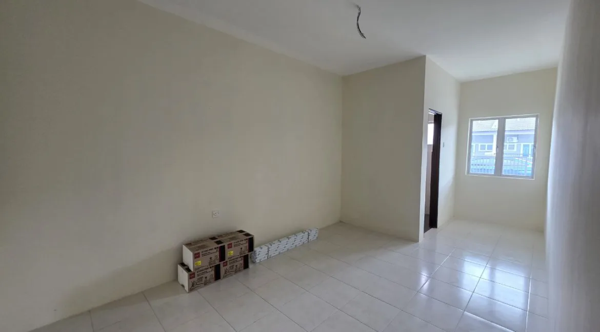 rumah-teres-setingkat-baru-untuk-dijual-di-taman-lagenda-teluk-intan-12