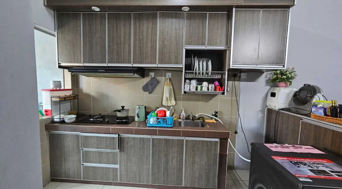 rumah-teres-setingkat-untuk-dijual-di-desa-chemor-impian-07