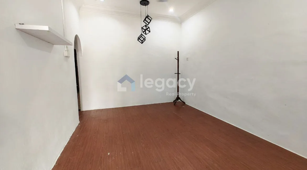 rumah-teres-setingkat-untuk-dijual-di-fasa-1b-seri-manjung-v2-05